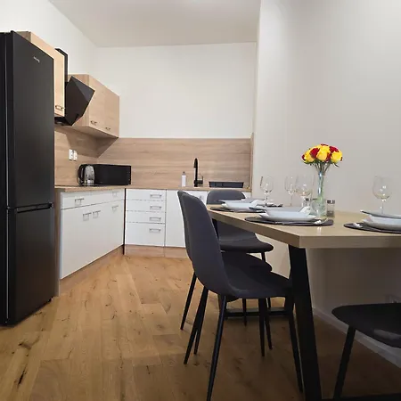 Apartment Imperial Albelli N-6 In Centre-old Town - Private Garage Parking